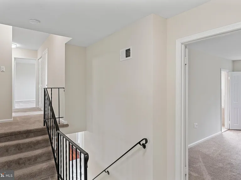 17004 Cashell Rd — Photo 32