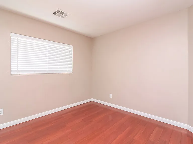 11758 Bergamo Ct — Photo 11