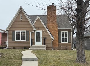 414 Maple St, Yankton, SD 57078