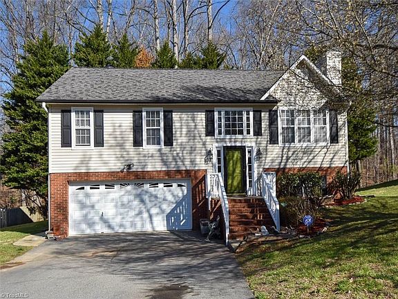 2nd image of 145 Powers Point Ct