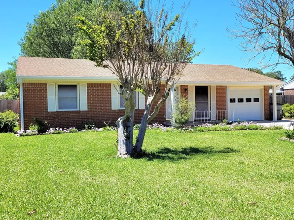 228 Martisa Rd, Fort Walton Beach, FL 32548