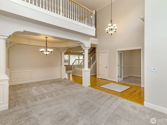 5th image of 18013 121st Avenue E