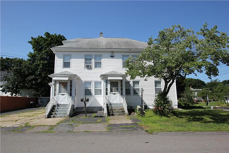 1st image of 23 Saxon St