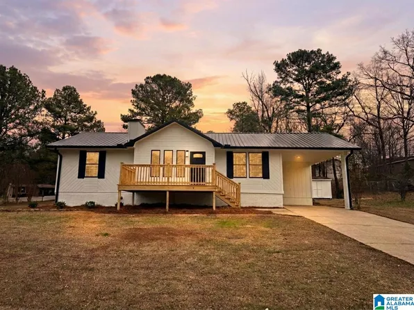 3515 Mary Dr, Oxford, AL 36203