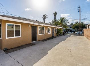 825 S Shelton St, Santa Ana, CA 92703