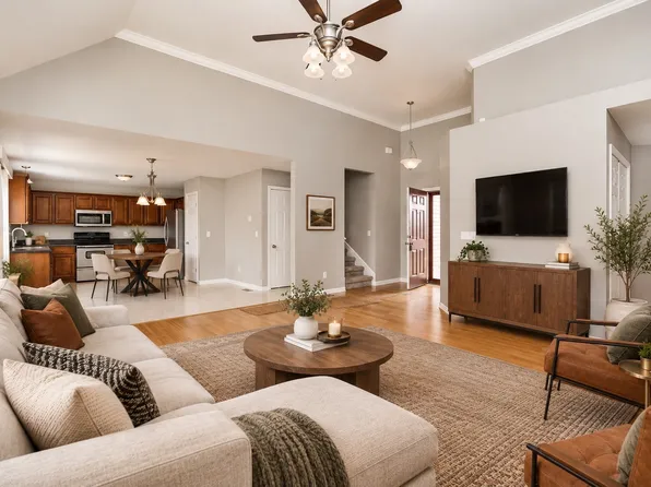 3998 Kristen St, Spring Hill, TN 37174