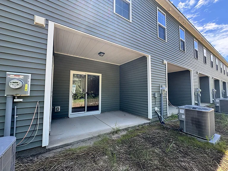 100 Loren Rd — Photo 21