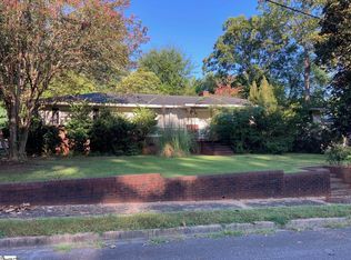 575 Wildwood Dr, Spartanburg, SC 29306