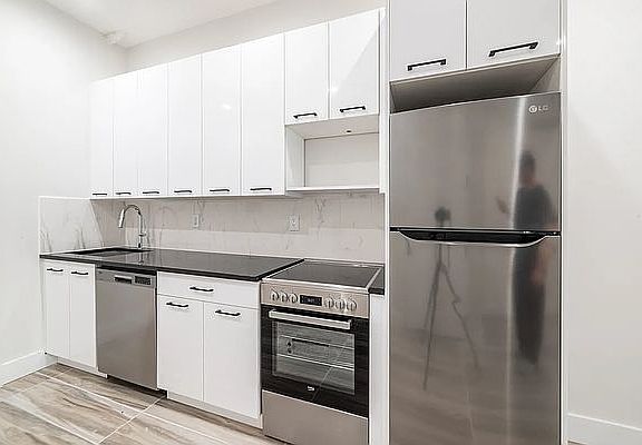 2nd image of 240 Howard Ave #2F