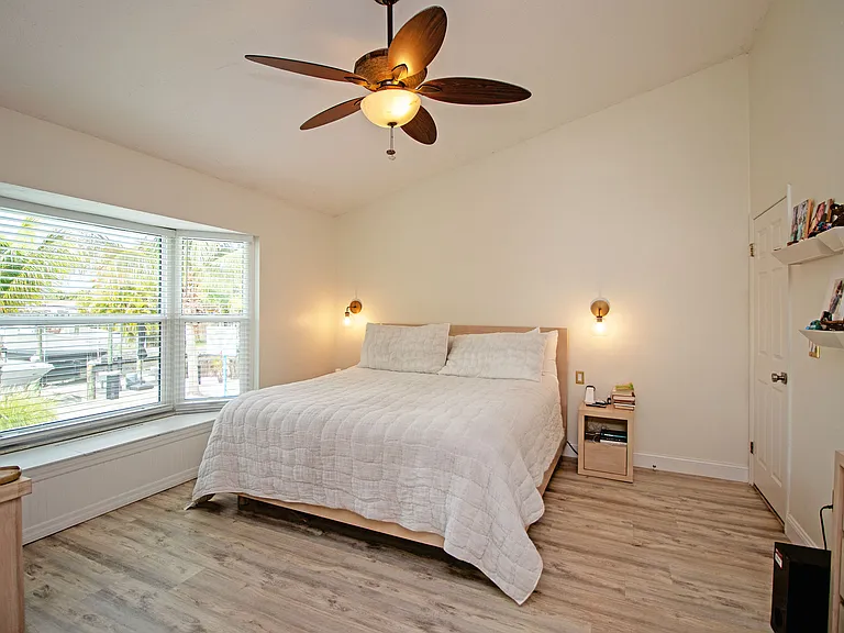 9540 Sun Isle Dr NE — Photo 33