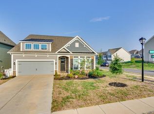 9002 Inverness Bay Rd, Charlotte, NC 28278