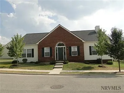 1751 Lions Dr