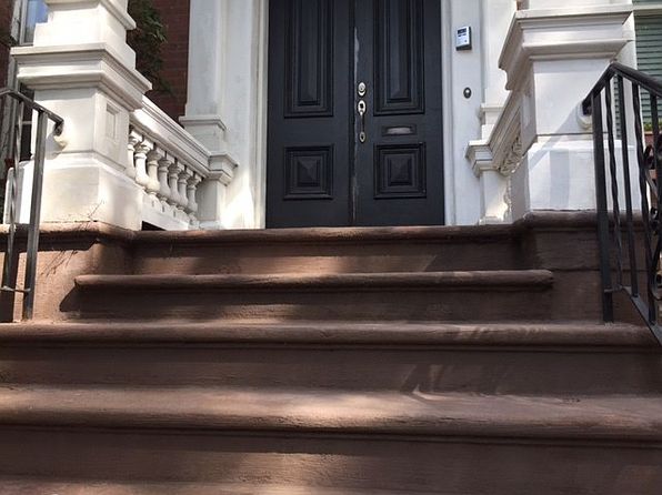 83 Olive St