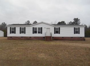 301 Sweeten Branch Dr, Pikeville, NC 27863