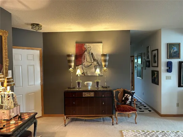3485 Willowridge Rd Unit B, Marion, IA 52302