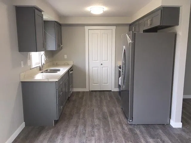 3 bed, 1068 sqft, $2,700 — Photo 3
