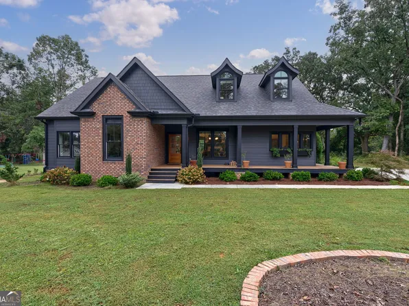 130 Live Oak Ln, Comer, GA 30629