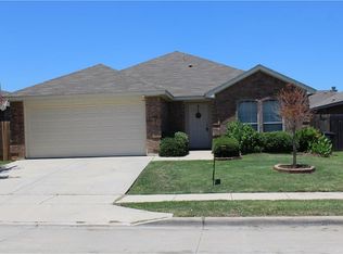 5325 Mirage Dr, Fort Worth, TX 76244