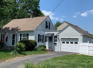 29 Newgate Cir, Manchester, NH 03102