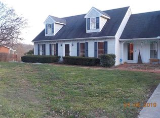 1518 Highview Dr, Ashland, KY 41102