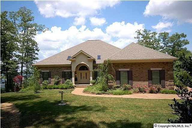 1st image of 5003 Green Oakes Cir SE