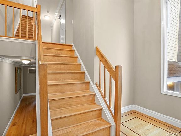 3rd image of 61 Seaview Ave APT 72