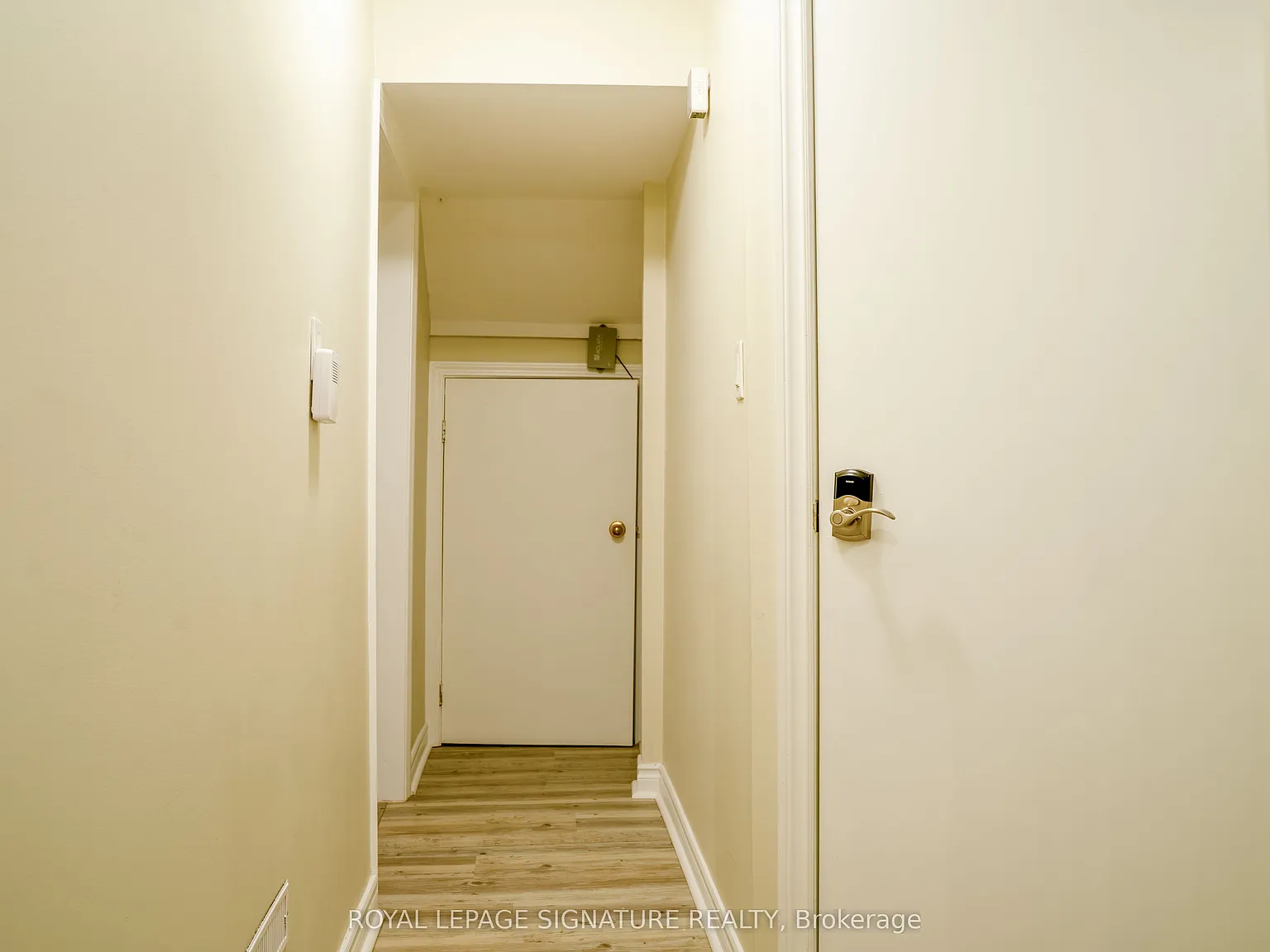 1 bed, $1,400 — Photo 3