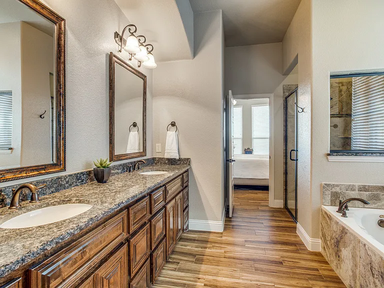16501 Millenium Park Pl — Photo 18