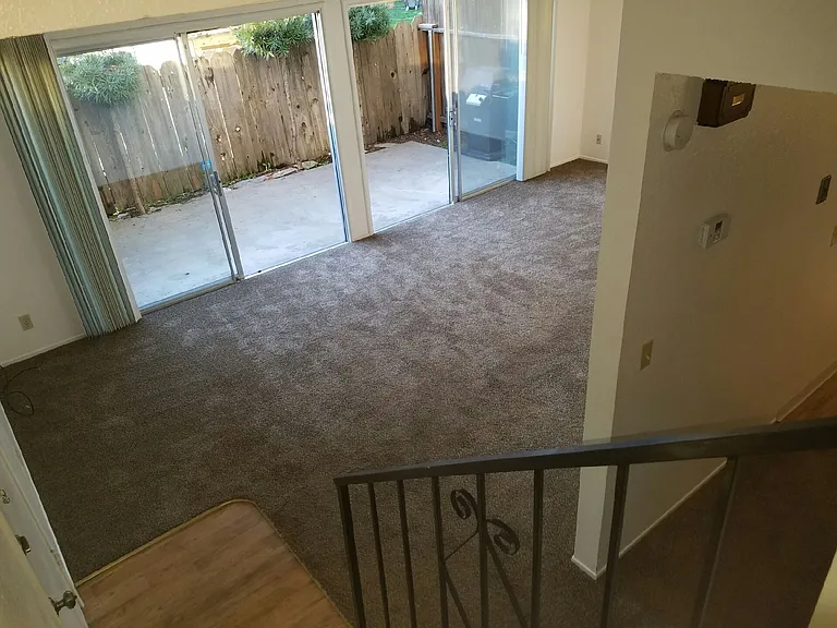 1078 Franklin Ave — Photo 90