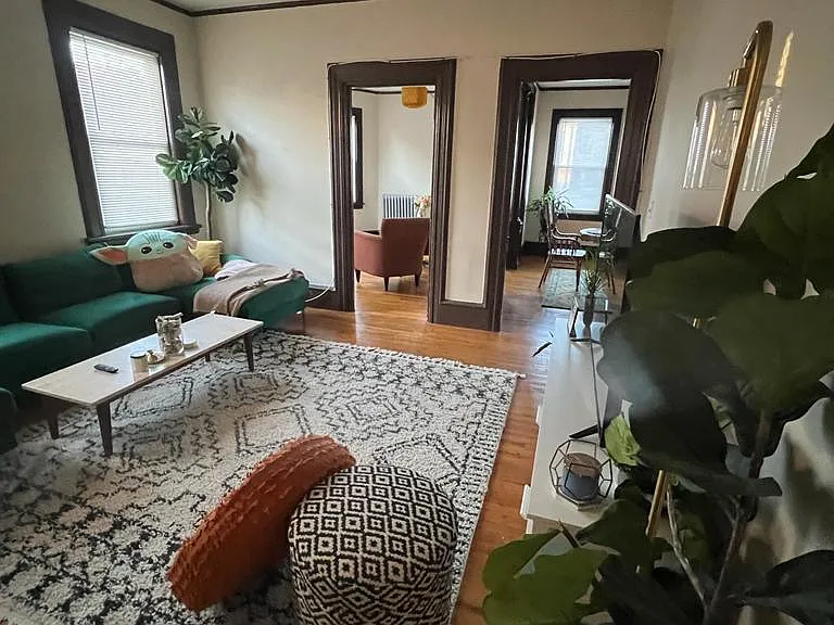 143 Stewart St — Photo 1