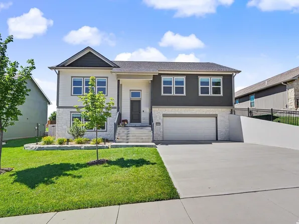 3907 Sweetclover St, Lawrence, KS 66049