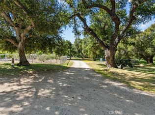 31040 Hasley Canyon Rd, Castaic, CA 91384
