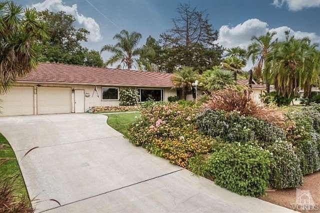 1st image of 115 La Crescenta Dr