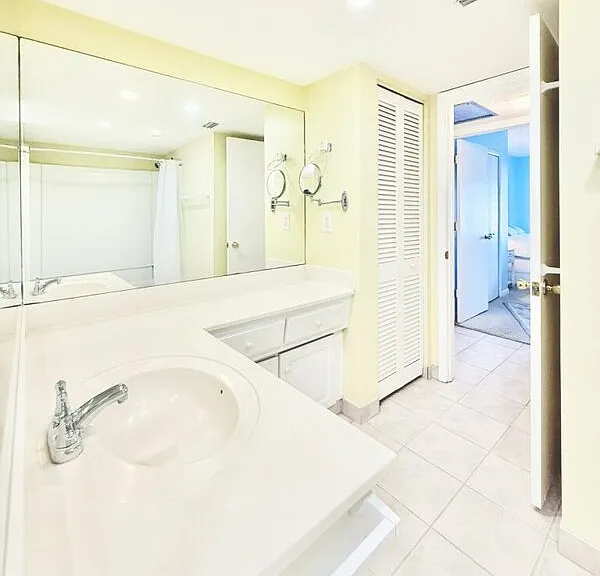 10350 Imperial Point Dr W #10 — Photo 31