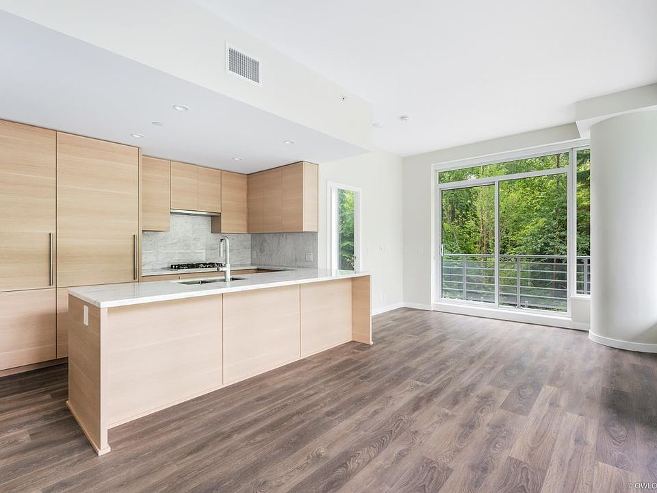 1st image of 308 Morrissey Rd #205