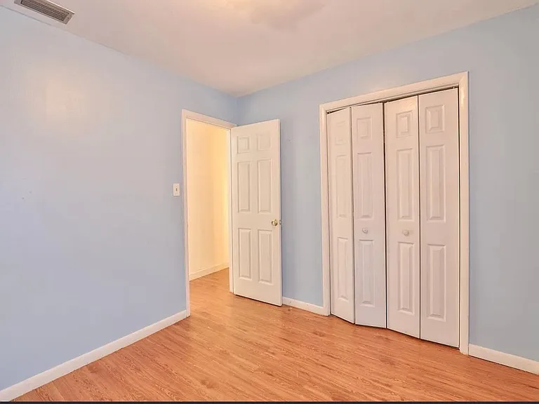 2093 Greenwood Dr — Photo 22
