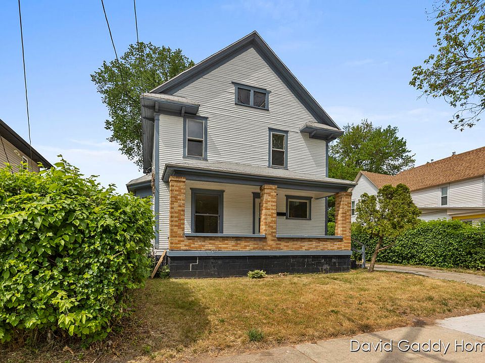 1007 Sherman St SE, Grand Rapids, MI 49506 | Zillow