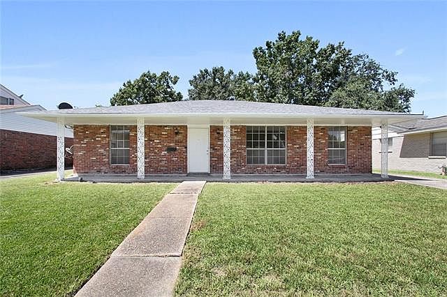 1st image of 3227 River Oaks Dr