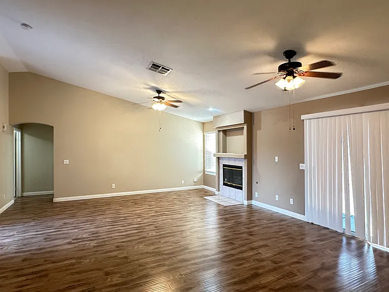 320 Mirasol Way — Photo 6