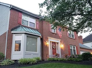 7242 Cinnamon Woods Dr, West Chester, OH 45069