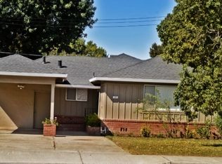 137 S Ham Ln, Lodi, CA 95242