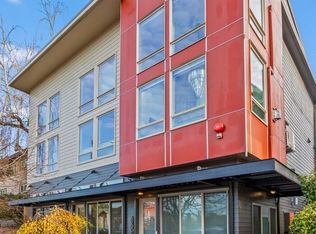 5230 California Ave SW UNIT B, Seattle, WA 98136