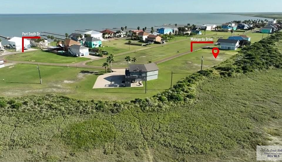 2nd image of 1328 E Matagorda Dr