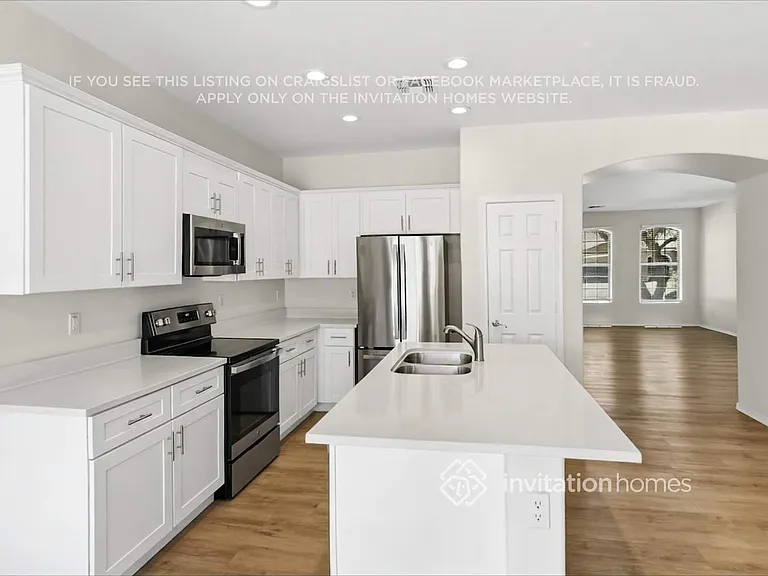 16042 W Hualapai St — Photo 9