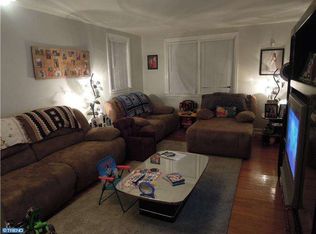 1045 Longshore Ave, Philadelphia, PA 19111