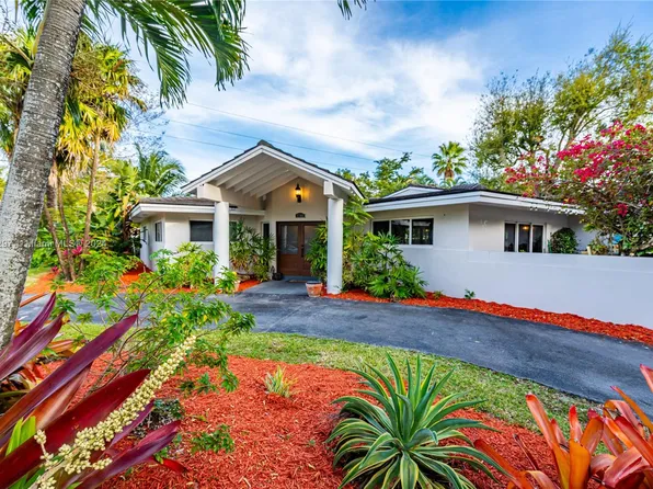 6700 SW 145th St, Palmetto Bay, FL 33158