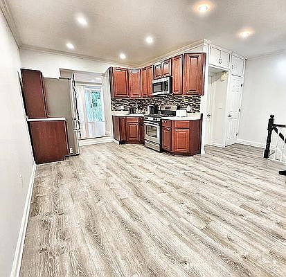 1st image of 20-53 47th St #1