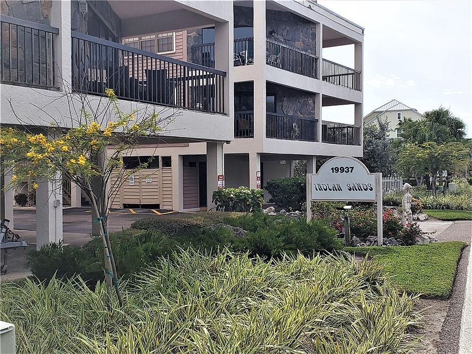 1st image of 19937 Gulf Blvd APT D2