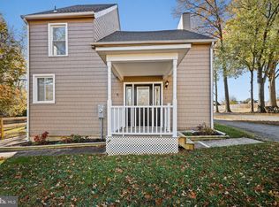 1825 Clearwood Rd, Parkville, MD 21234