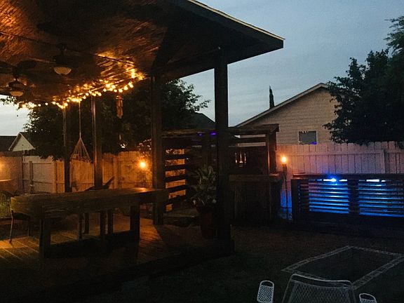 3rd image of 3147 Norfolk Dr